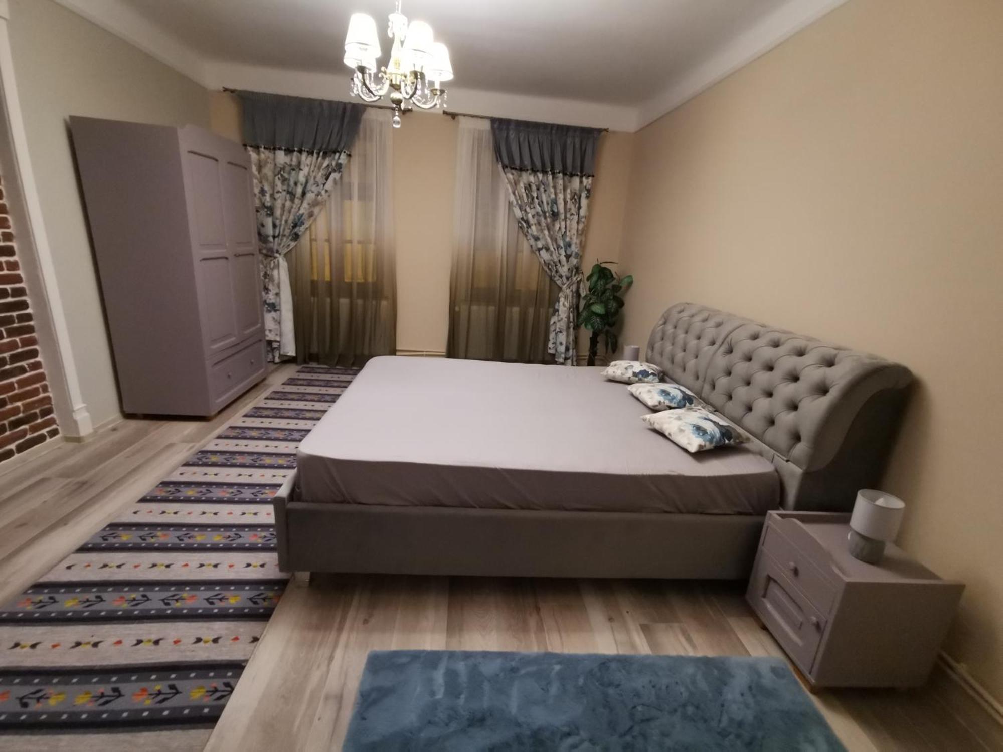 Hhh Sforii Apartment Brașov